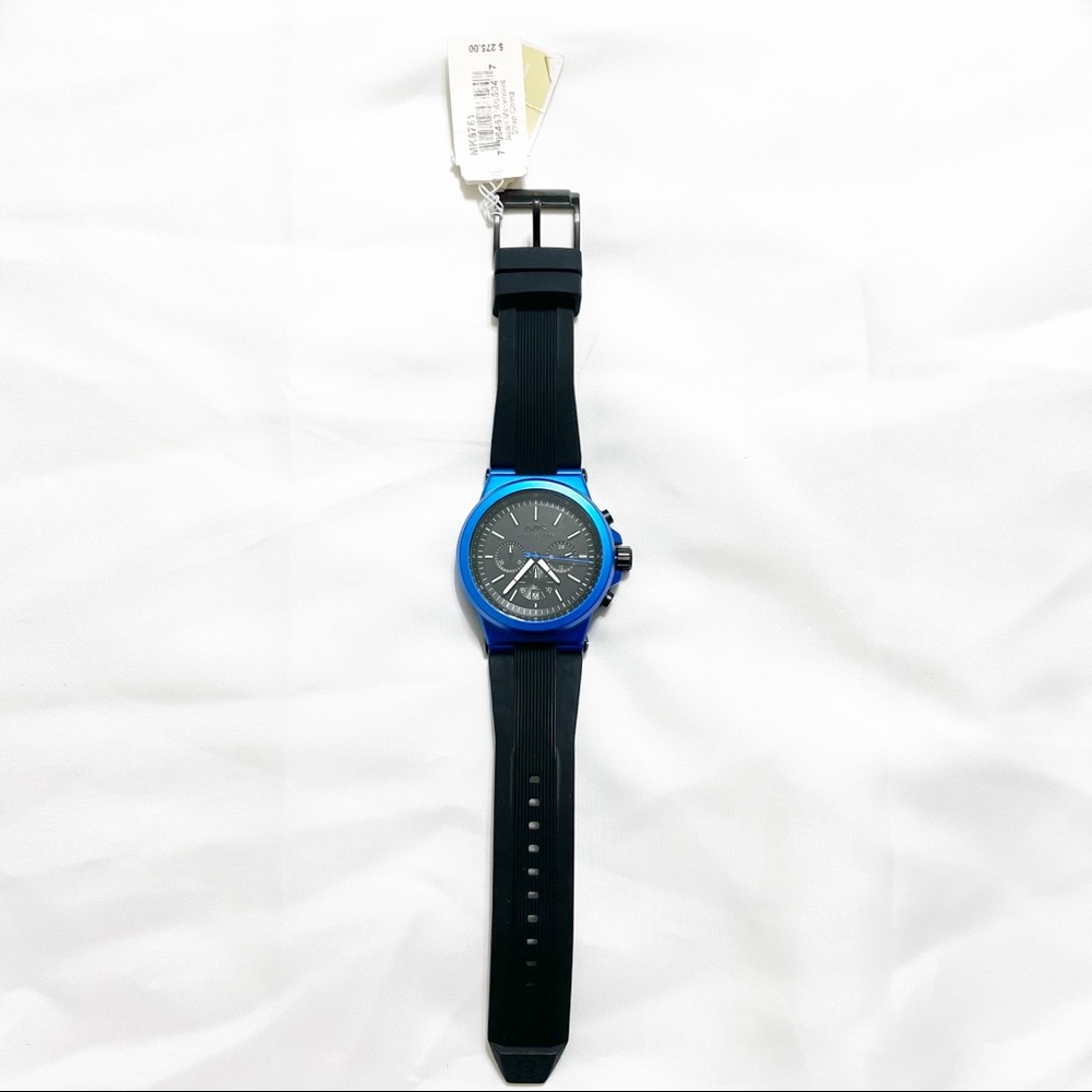 MICHAEL KORS DYLAN BLACK SILICONE STRAP WATCH - Picture 6 of 12